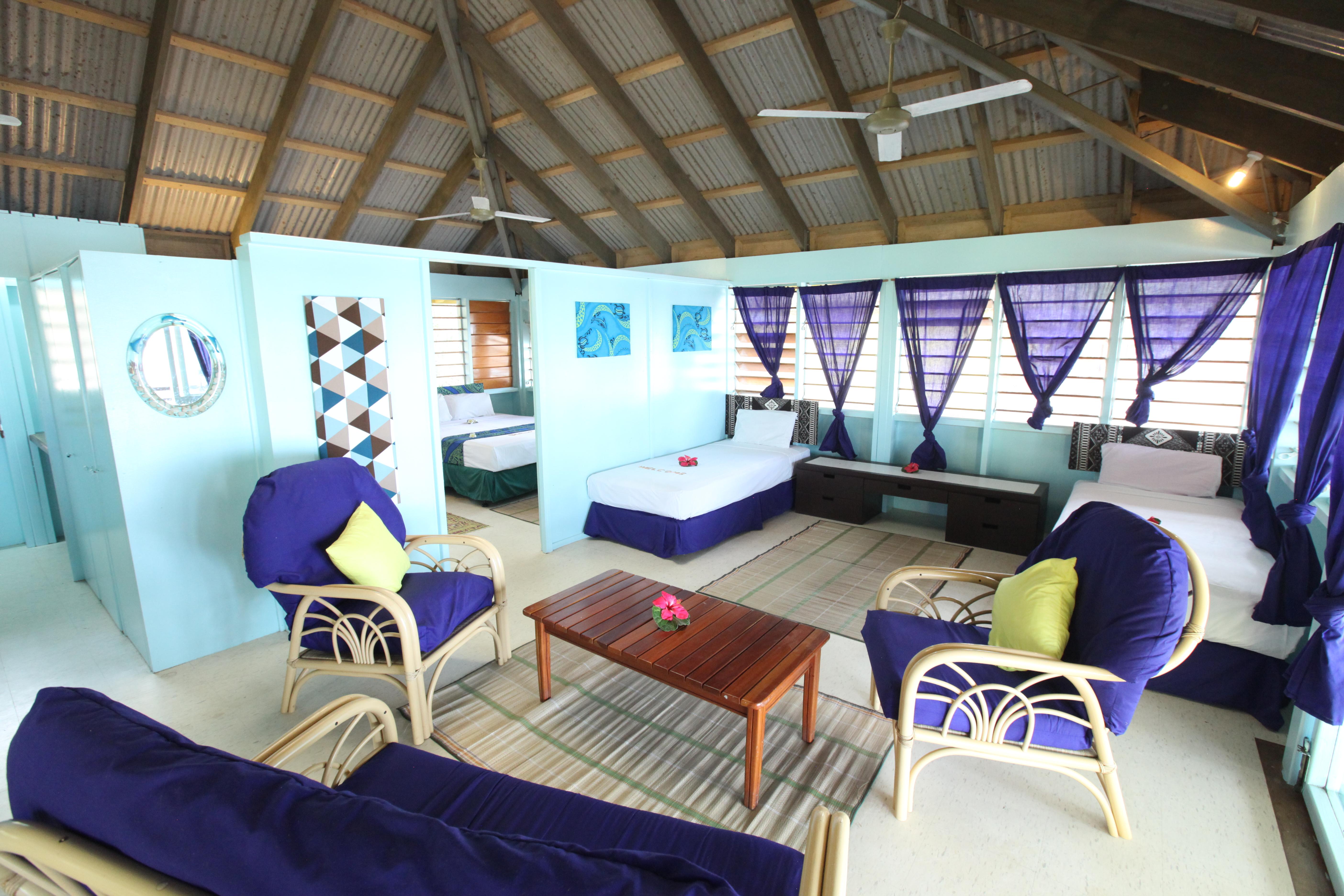 Funky Fish Beach & Surf Resort Solevu Exteriör bild